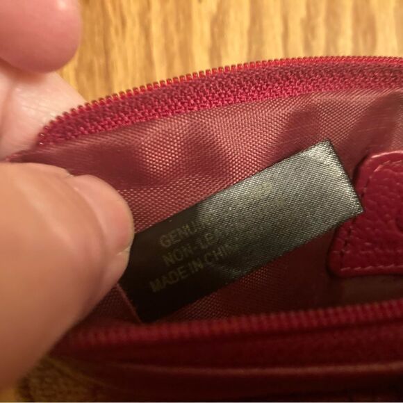 Giani Bernini Red Leather Wallet - Picture 5 of 8